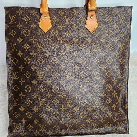 Louis Vuitton Sac Plat MM - Monogram Canvas - Picture 8 of 17